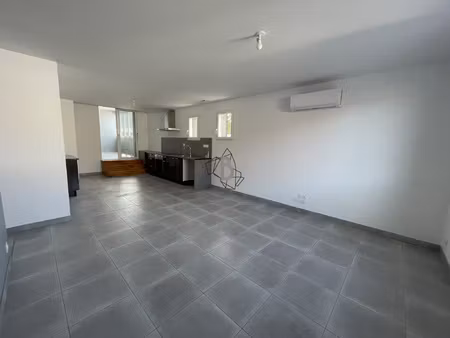 appartement t2bis - 72m2 - onet le chateau