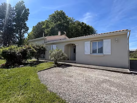 vente maison 3 pièces 130 m² à chasseneuil-sur-bonnieure (16260)  169 600 €