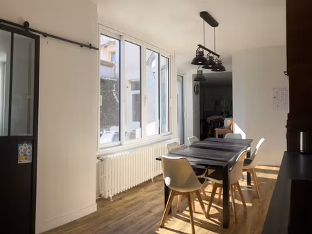 maison coup de cœur dans le bourg de saint benoit – 120 m² – aucun travaux