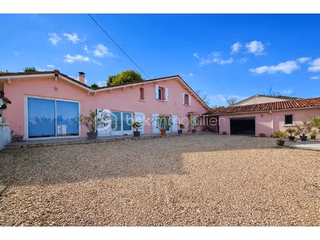vente maison 5 pièces 135 m² à coutras (33230)  158 000 €