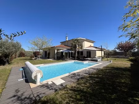 location maison 6 pièces 179m² vourles 69390