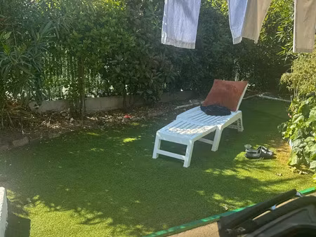 location appartement 2 pièces 42 m² à saint-raphaël (83700)