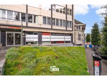 kantoor met garages in het centrum van aalst