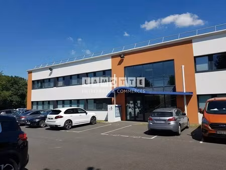 location bureaux 172 m²
