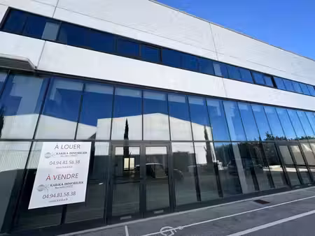 location commerce puget-sur-argens 83480 290m²