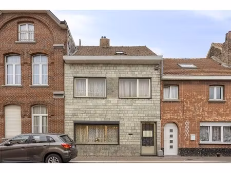 woning met 4 slaapkamers en grote garage te ruisbroek