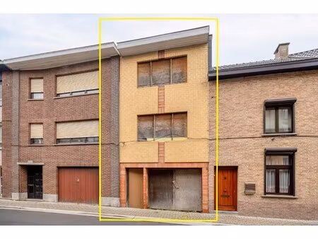 cascowoning met veel potentieel  nabij het centrum