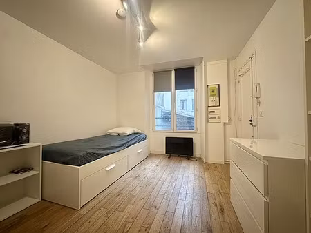 studio meublé