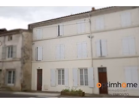 maison de caractère – la rochefoucauld-en-angoumois  charente