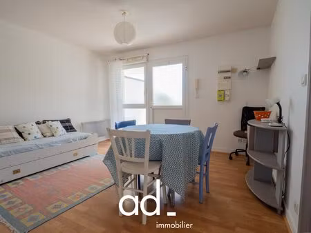 location appartement 2 pièces 33m² la rochelle 17000