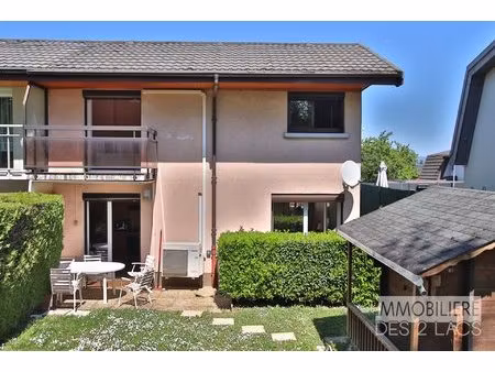 belle maison mitoyenne avec jardin de 300m2