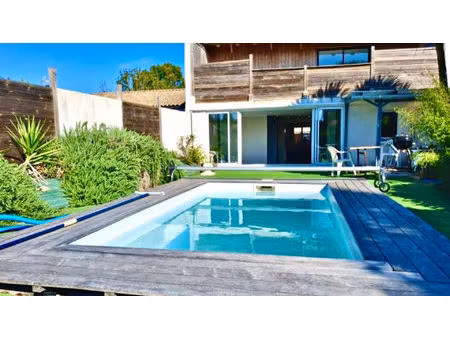 maison rochefort avec piscine  studio indépendant et beaux volumes