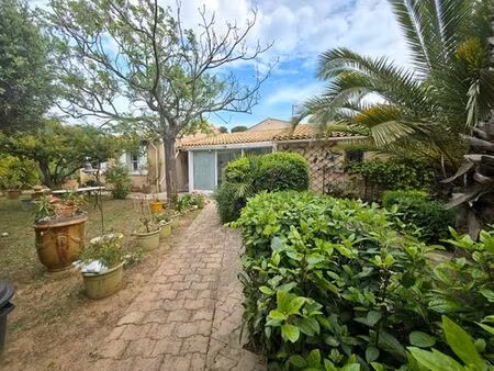 maison de 6 pièces de luxe en vente à six-fours-les-plages  france