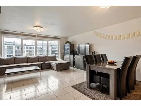 appartement te koop in deurne met 2 slaapkamers