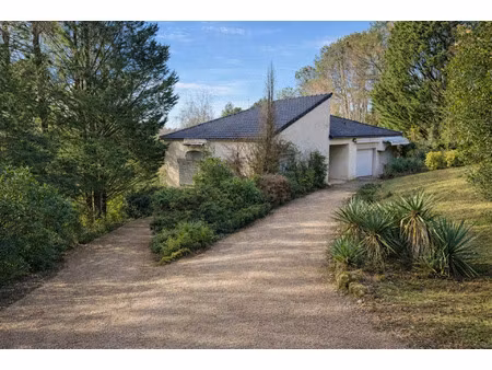 vente maison 7 pièces 205 m2 à brive-la-gaillarde