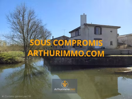 vente maison 5 pièces 147 m2 à la grève-sur-mignon