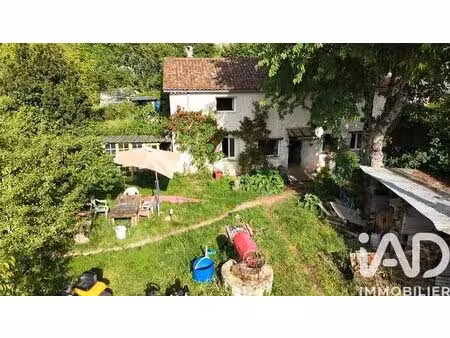 maison de campagne à sommières-du-clain (86160)