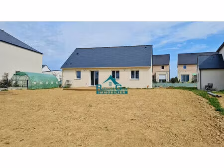 location maison 4 pièces 82m²
