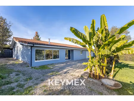 vente maison 5 pièces 147 m² à limons (63290)  235 000 €