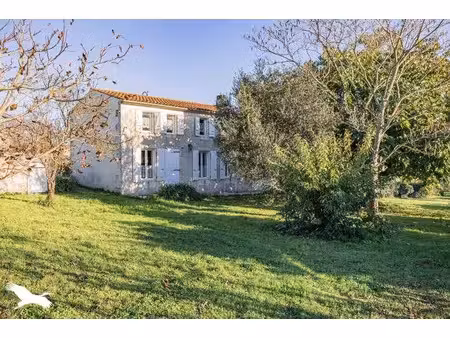 vente maison 5 pièces 110 m² à cabariot (17430)  241 900 €