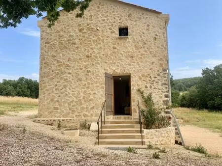 maison de charme alliant authenticité et modernité en haute-provence