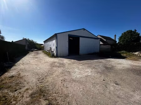 vente local commercial  166.00m²  pontlevoy