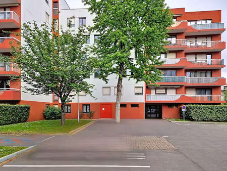 vente appartement 3 pièces  64.00m²  nantes
