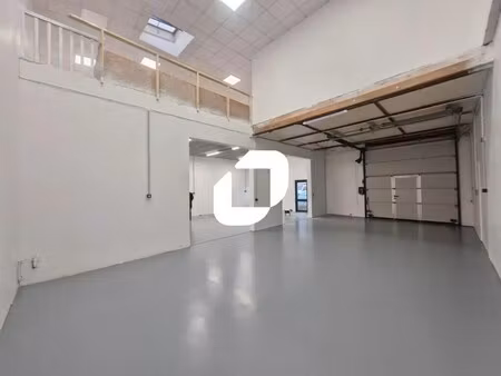 location local d’activités roissy en brie 77680 120m² à 1198m²