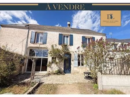 maison de village - 243m ²