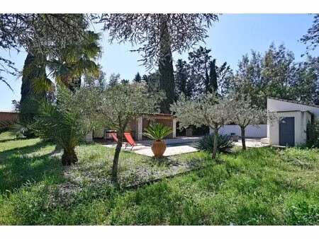 maison de 6 pièces de 160m² situé à redessan