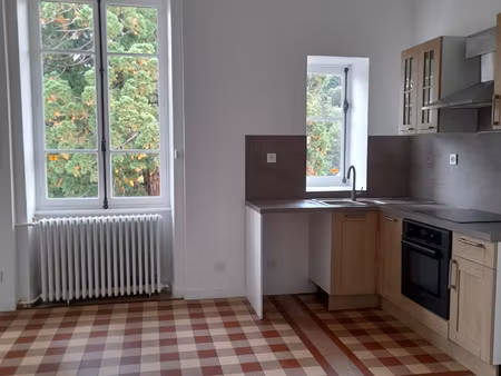 t5 168.51 m2- st victor sur rhins