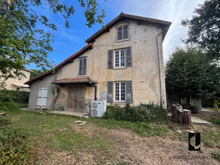 maison familiale de 250m2 -saint nizier sous charlieu - 1908 m2 de terrain