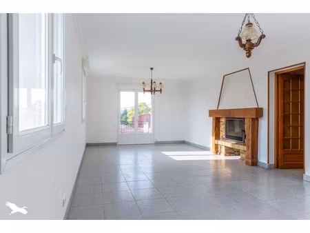 vente maison 6 pièces 131 m² à lubersac (19210)  299 000 €