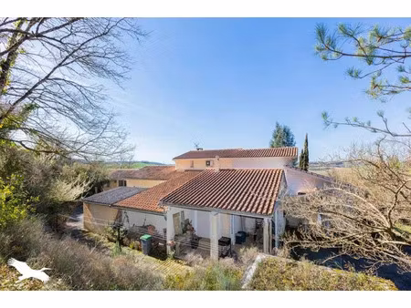 vente maison 9 pièces 243 m² à montegut (32550)  299 000 €