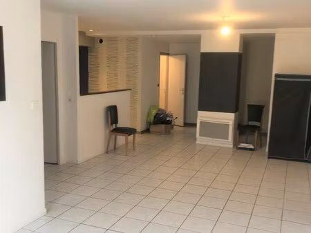 location appartement 3 pièces 74m² lille 59260