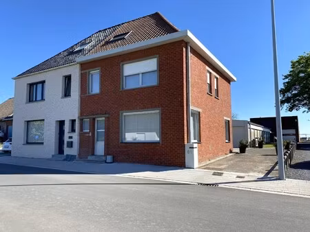 instapklaar duplex-appartement met 2 slaapkamers | bureel en staanplaats
