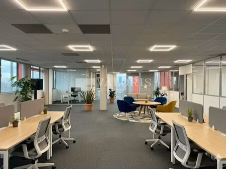 location bureaux 517 m²