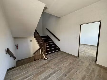 location bureaux 52 m²