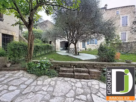 vente maison 8 pièces 200 m² étoile-sur-rhône (26800)