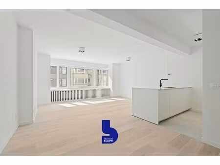 appartement te koop in oostende met 2 slaapkamers