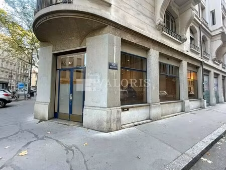 location commerce lyon 6 69006 79m²