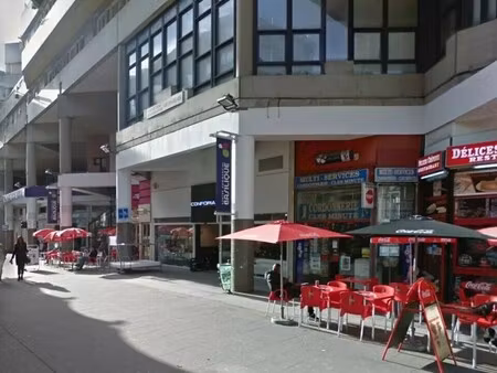 location commerce saint denis 93200 96m²