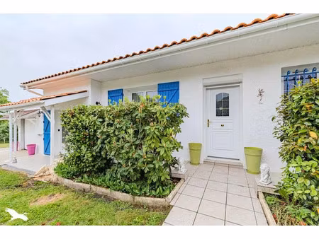 vente maison 4 pièces 94 m² à pompignac (33370)  334 336 €