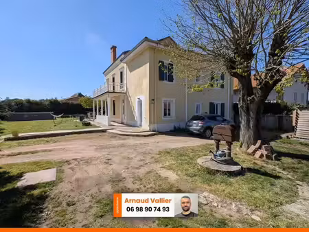 vente maison 10 pièces 277 m² à roanne (42300)  319 000 €