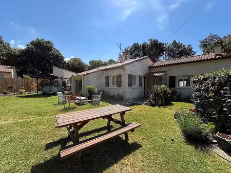 vente maison meschers-sur-gironde 17132 - - surface privée