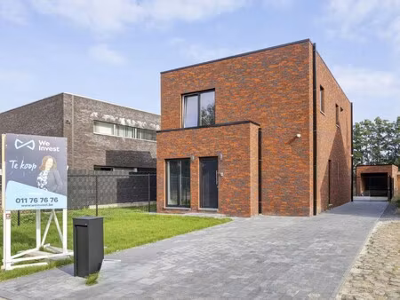 huis te koop in mol met 4 slaapkamers