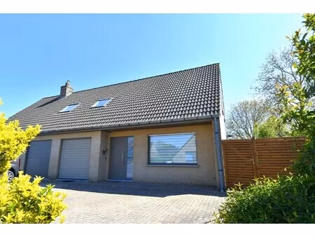 huis te koop in harelbeke met 3 slaapkamers