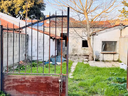vente maison 1 pièces 56m2 la rochelle 17000 - 296800 € - surface privée