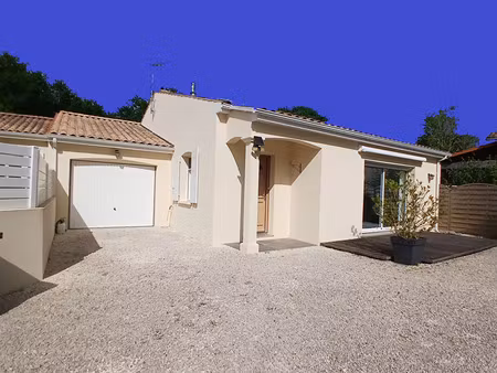 vente maison 4 pièces 108m2 saint-sulpice-de-royan 17200 - 290000 € - surface privée