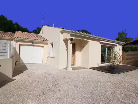 vente maison saint-sulpice-de-royan 17200 - - surface privée